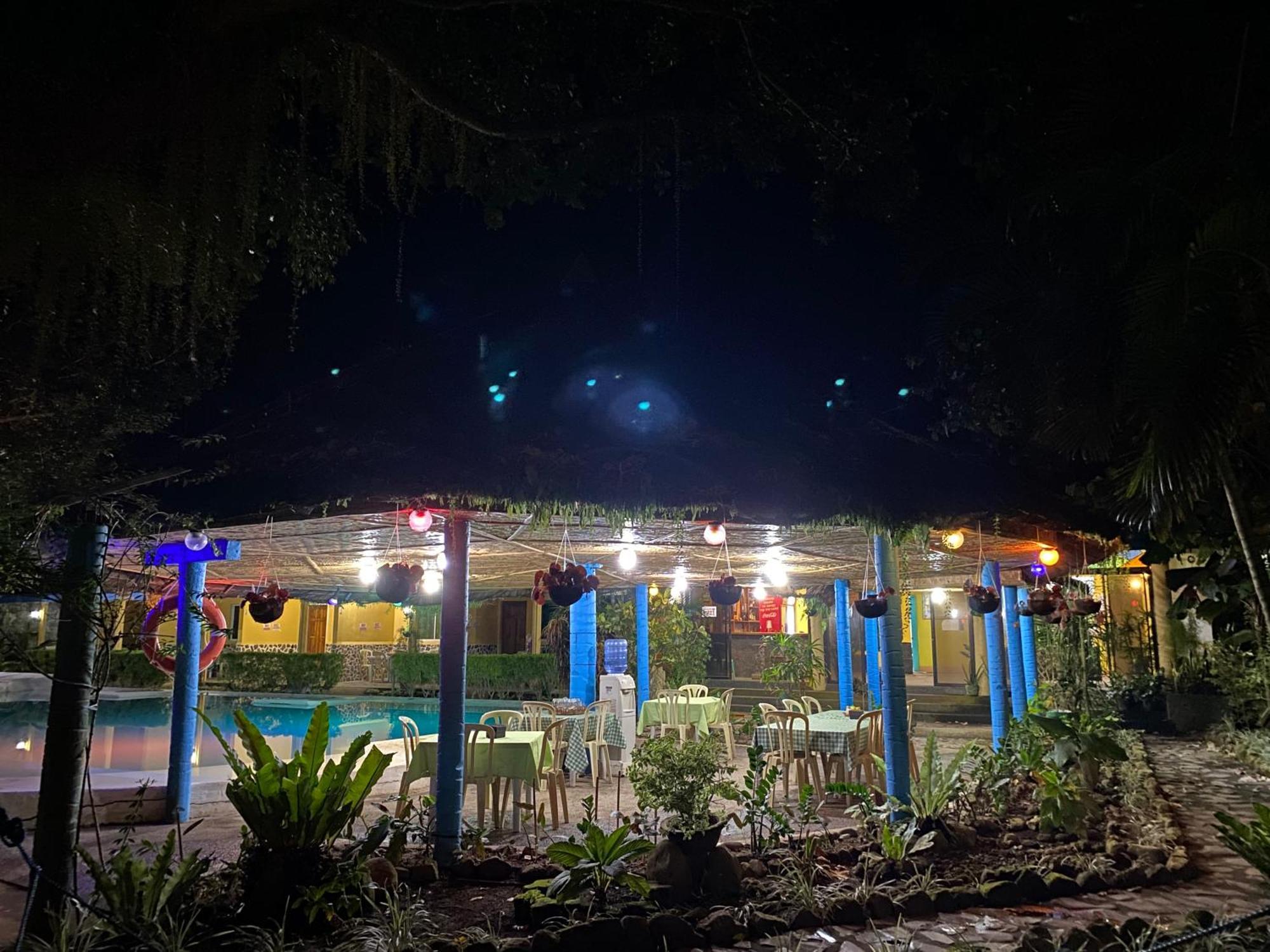 Camiguin Island Golden Sunset Beach Club Mambajao Extérieur photo