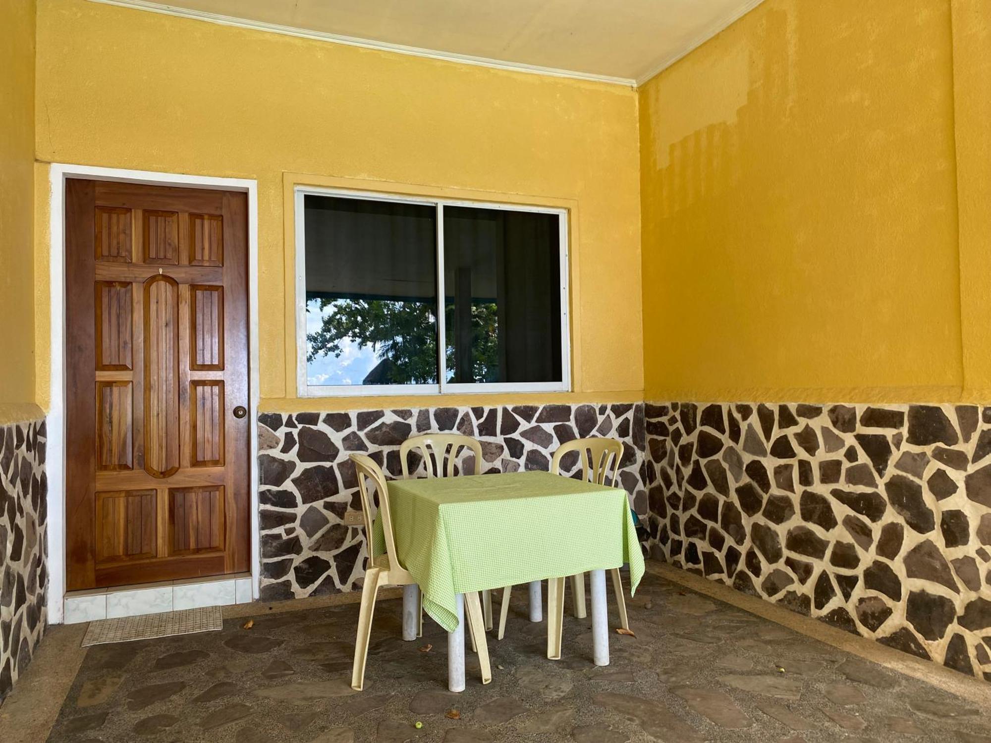 Camiguin Island Golden Sunset Beach Club Mambajao Extérieur photo