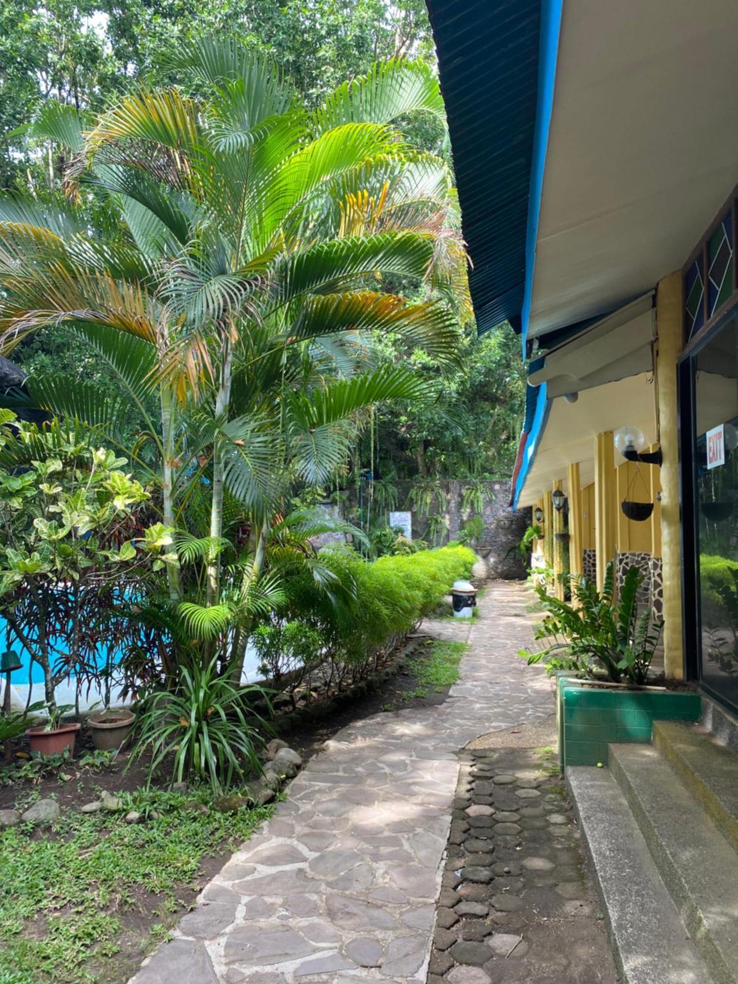 Camiguin Island Golden Sunset Beach Club Mambajao Extérieur photo