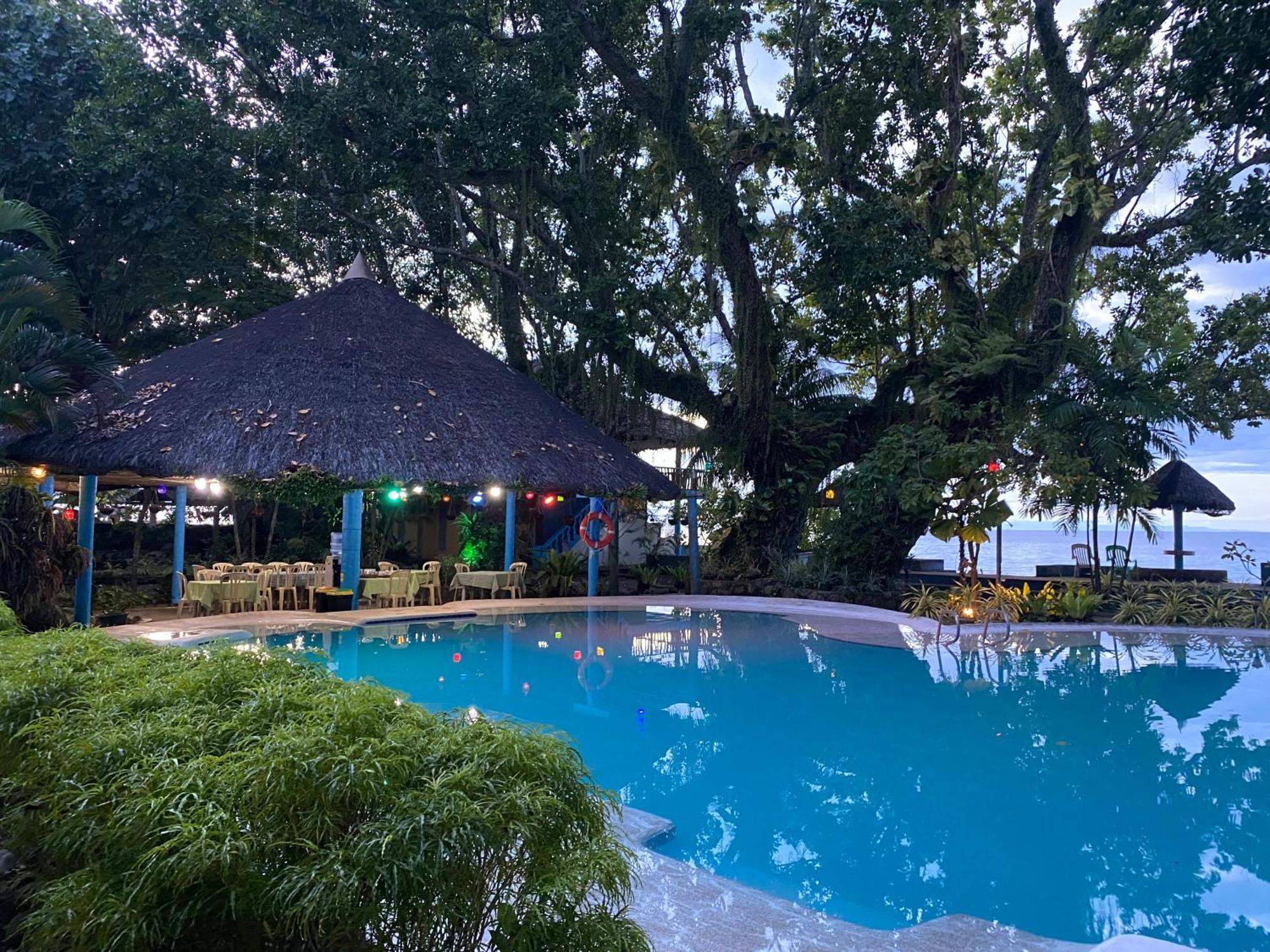 Camiguin Island Golden Sunset Beach Club Mambajao Extérieur photo