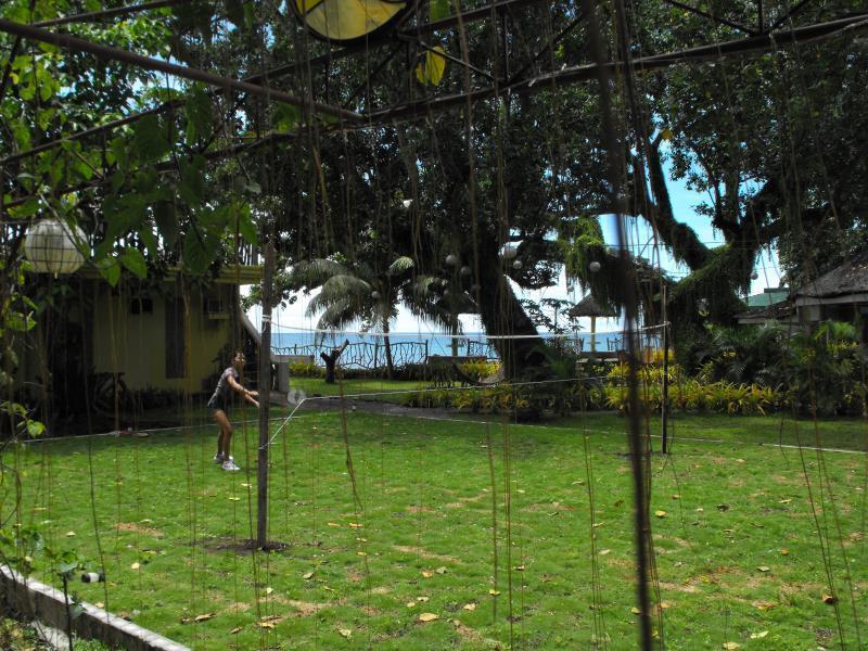 Camiguin Island Golden Sunset Beach Club Mambajao Extérieur photo